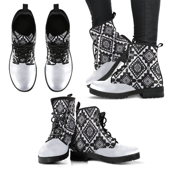 Ethnic Boho B/W Handcrafted Boots