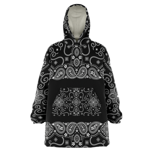 Beautiful Alien in Silver Frame Design with Black Paisley Bandana Sleeve Style XXL Oversized Snug Hoodie
